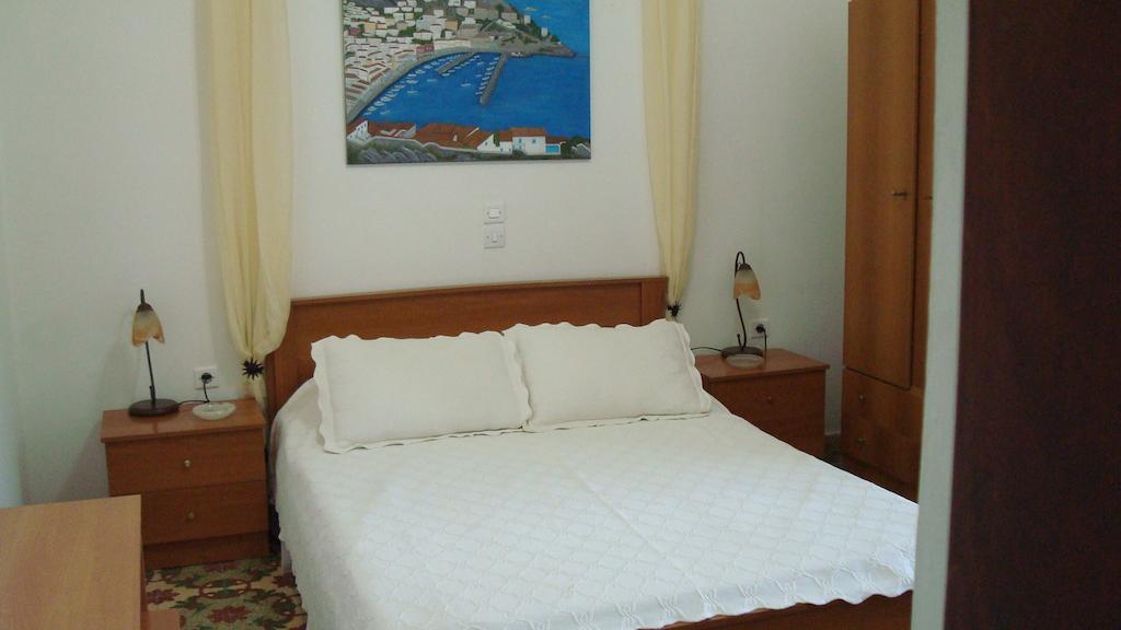 Spalieri Rooms Hydra  Bilik gambar